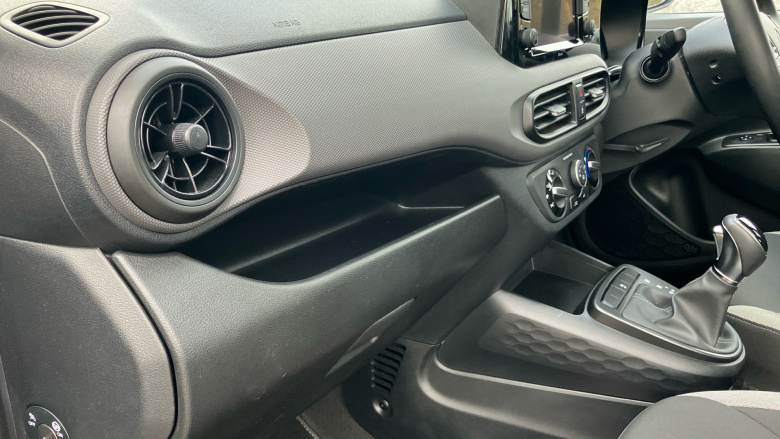 Hyundai i10 1.0 [63] Advance 5dr Auto [Nav] Petrol Hatchback